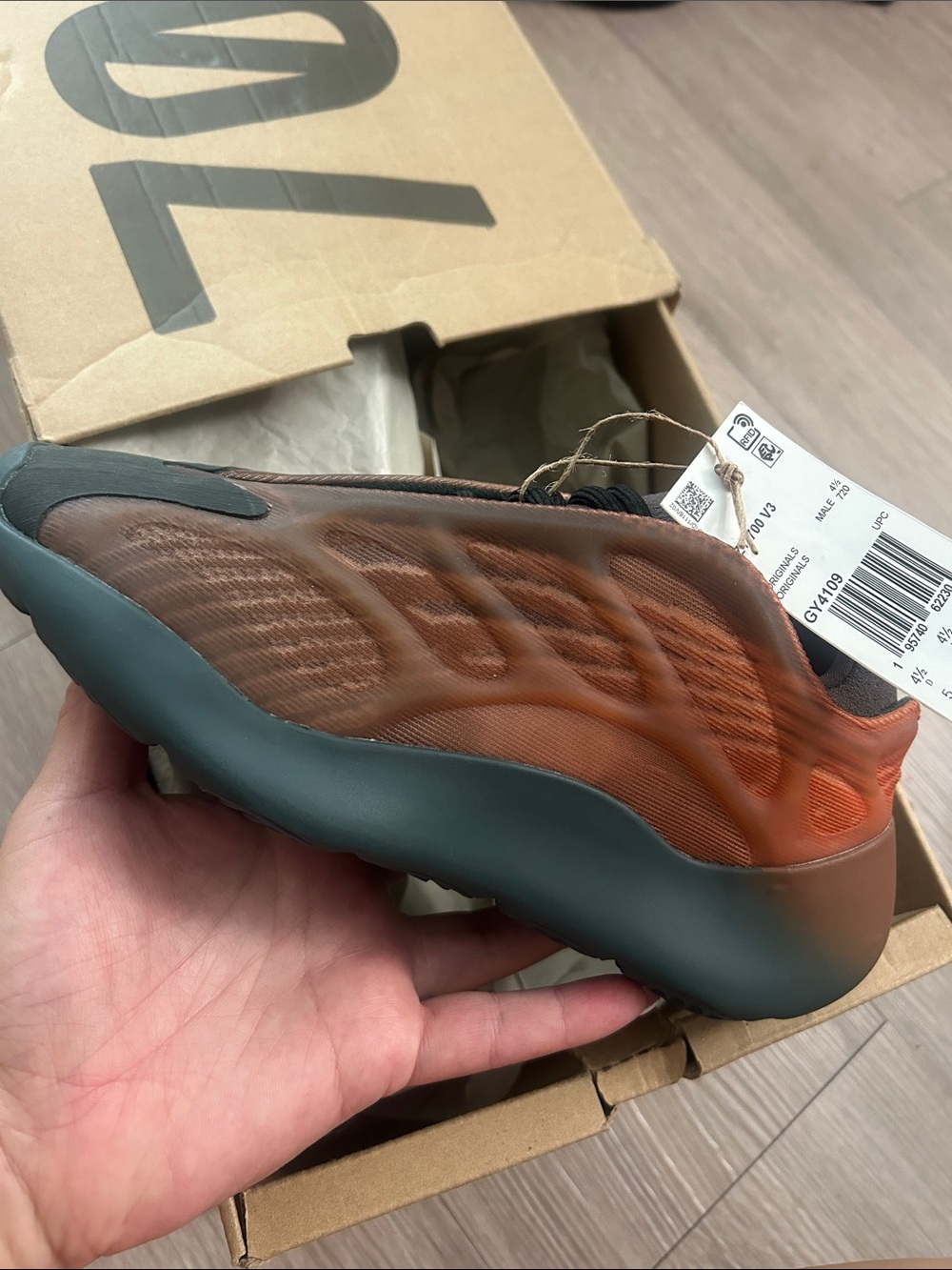 adidas Yeezy 700 V3 Orange / Gray Men's Sneaker